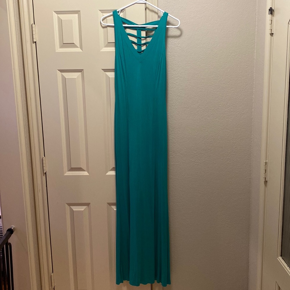 Venus teal maxi dress. Crisscross back/V neckline /sleeveless. Size medium